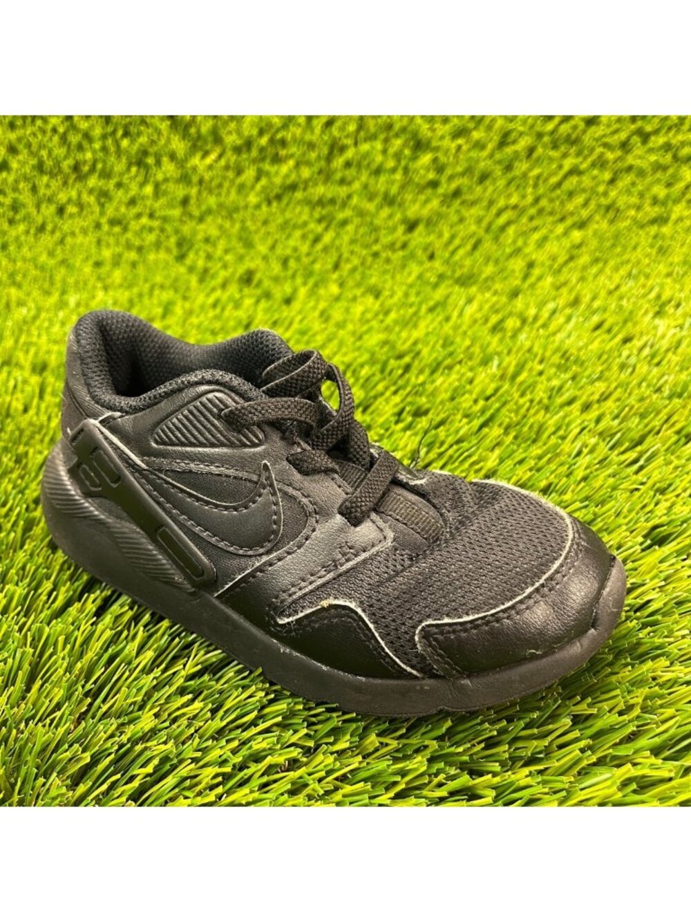 Nike LD Victory Boys Size 9C Black Walking Athletic‎ Running Shoes Sneakers
